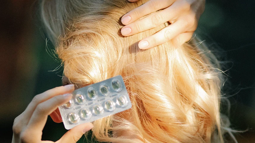 Низький рівень Вітаміну D в крові призводить до випадання волосся у жінок